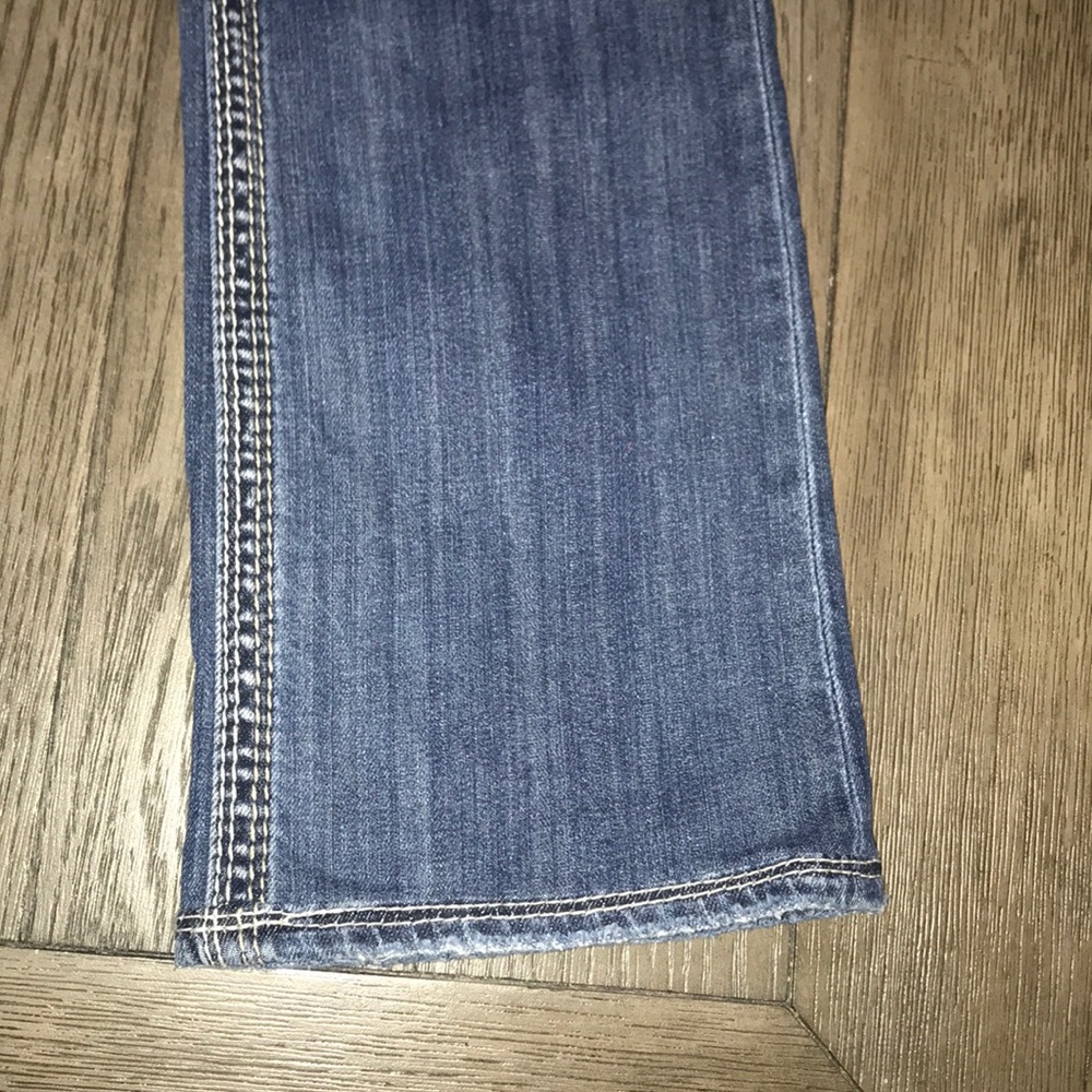 Silver Jeans - Picture 5 of 8